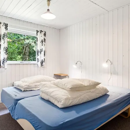 Paulus - 375m From The Sea By Interhome Fårevejle